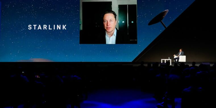 spacex-abandons-starlink-plan-that-amazon-objected-to-but-fight-isnt-over