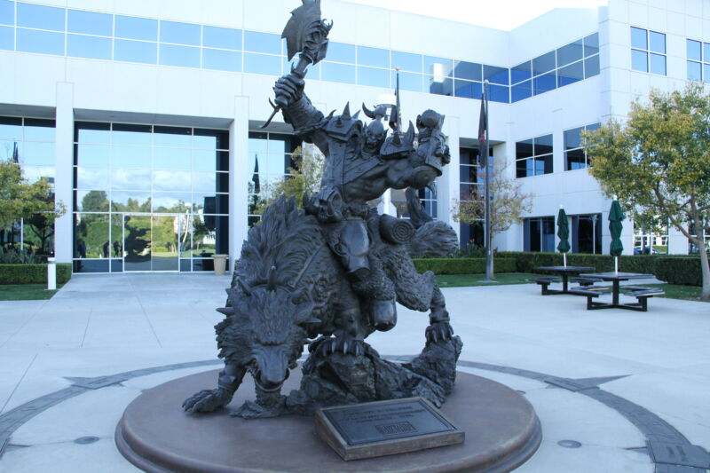 A <em>Warcraft</em>-themed statue sits in front of the Blizzard employee campus.