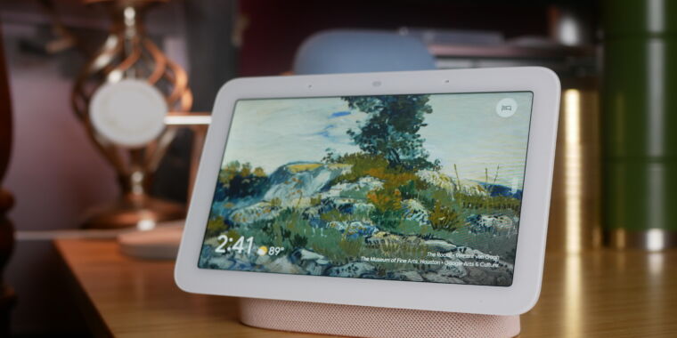 Google’s next smart display rumored to be a detachable tablet thumbnail