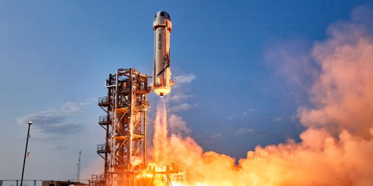 Blue Origin’in New Shepard uzay aracı 15 ay sonra nihayet yeniden uçacak