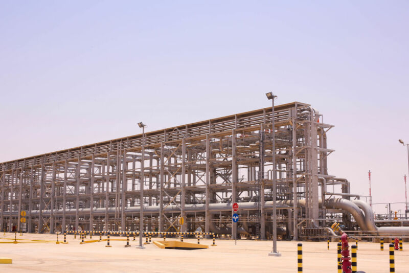 La planta de recuperación de líquidos de gas natural Hawiyah, operada por Saudi Aramco, en Hawiyah, Arabia Saudita, el lunes 28 de junio de 2021. 