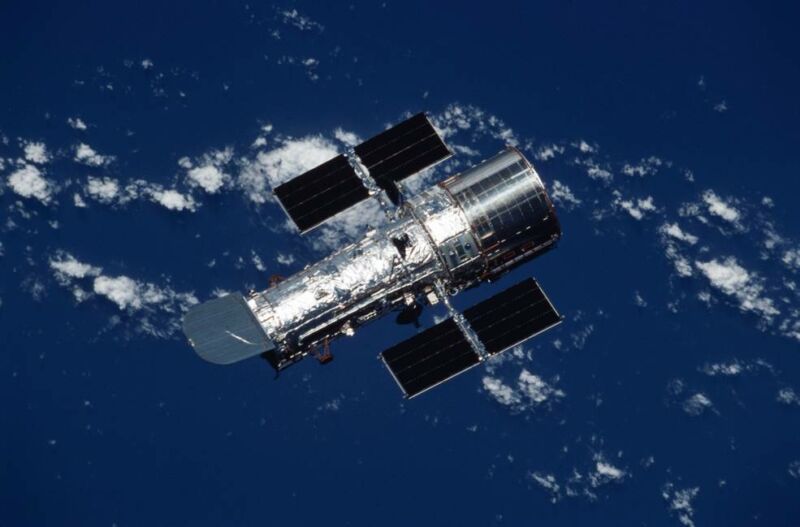 La NASA essaie toujours de déterminer pourquoi Hubble a cessé de se connecter à Internet