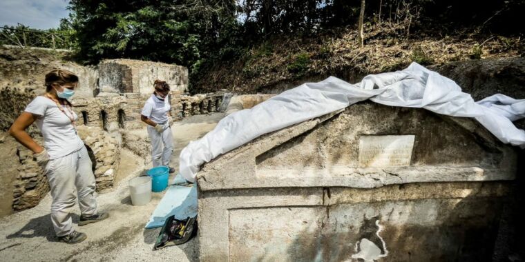 Pompeii tomb reveals formerly enslaved mans rise to wealth and power
