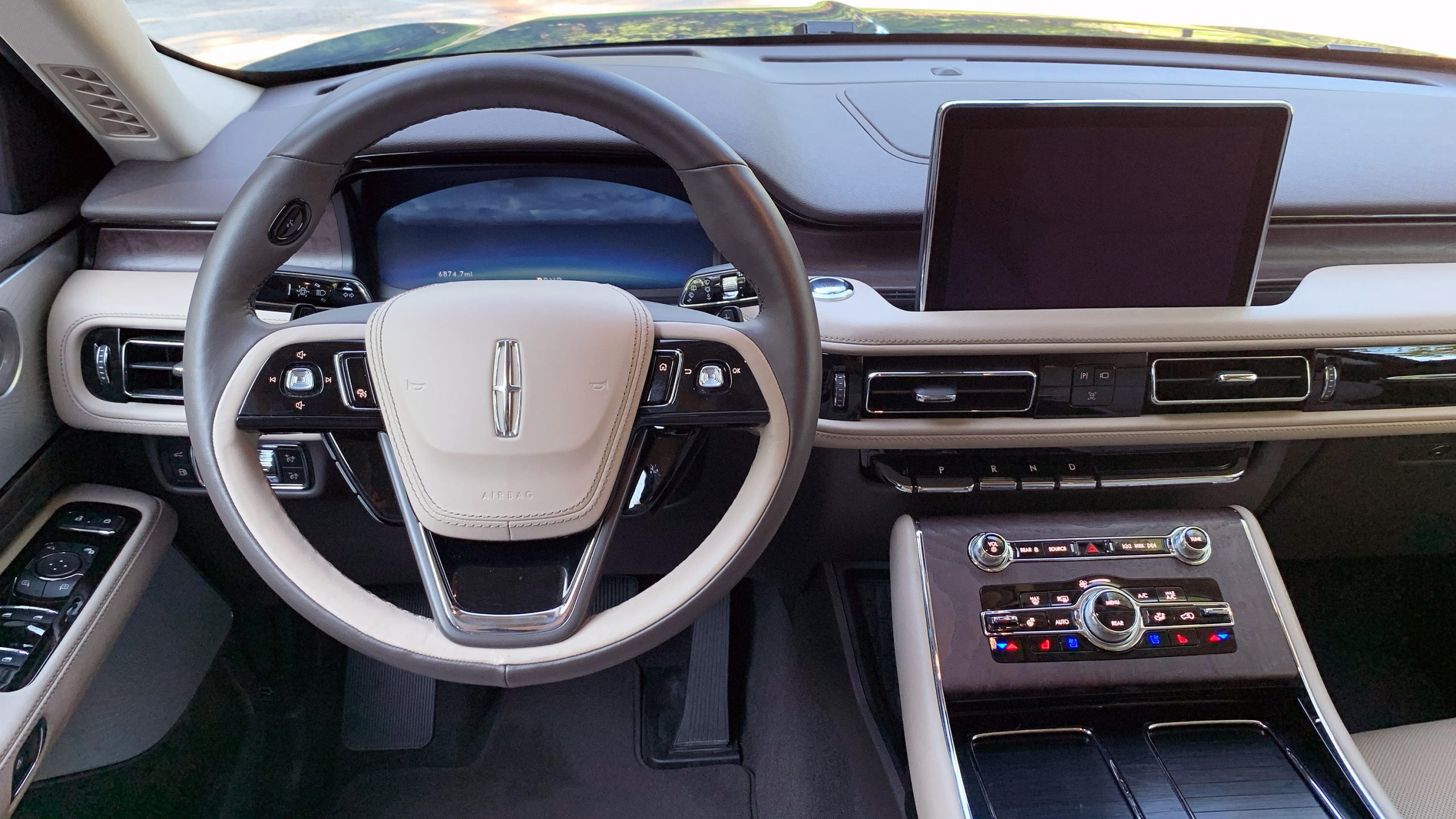 Lincoln aviator plug in hybrid range hotsell