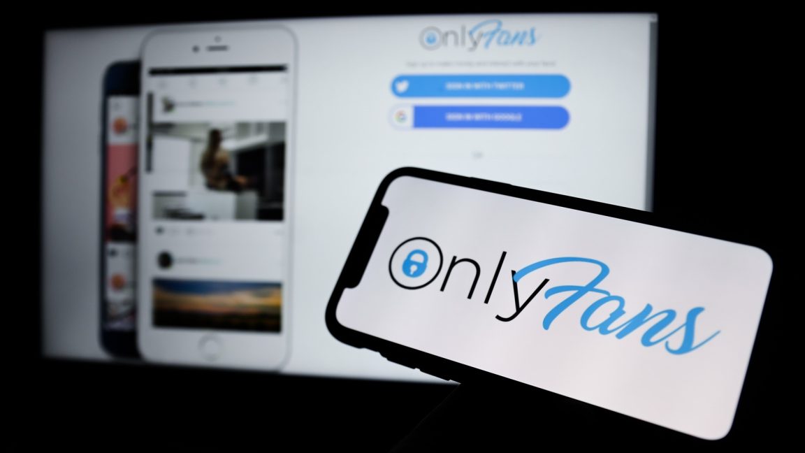 OnlyFans suspends plan to prohibit porn after backlash from sex workers