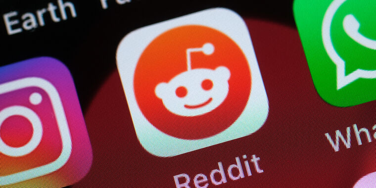Le plan de Reddit pour tuer les applications tierces suscite des protestations généralisées