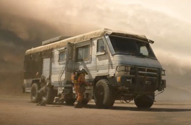 Finch trailer is carefully tailored to push all the right warm, fuzzy  buttons | Ars Technica