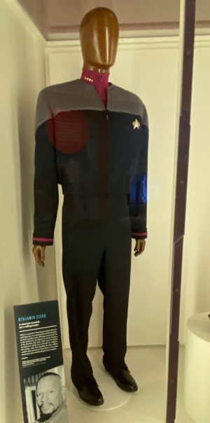 Uniform worn by Avery Brooks as Benjamin Sisko on Star Trek: Deep Space Nine