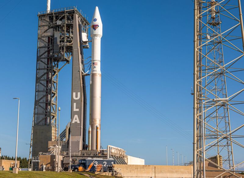 Atlas V with the Lucy spacecraft aboard an SLC-41 on the morning of October 15 as media set their sound-activated remote cameras.