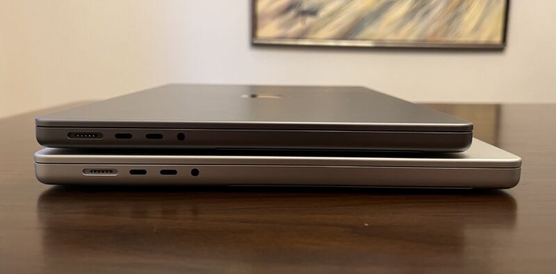 The 2021 14-inch MacBook Pro stacked on top of the 2021 16-inch MacBook Pro.
