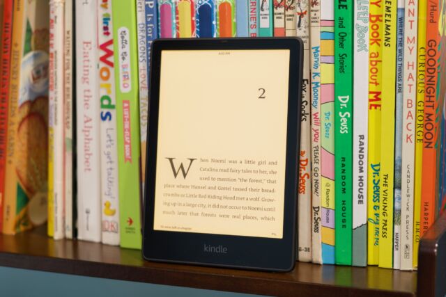 The 11th-generation Amazon Kindle Paperwhite Signature Edition.