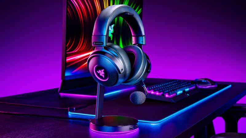 Razer Kraken V3 Pro on headset stand