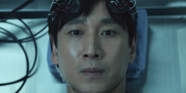 Apple TV+ releases trailer for South Korean sci-fi thriller Dr. Brain