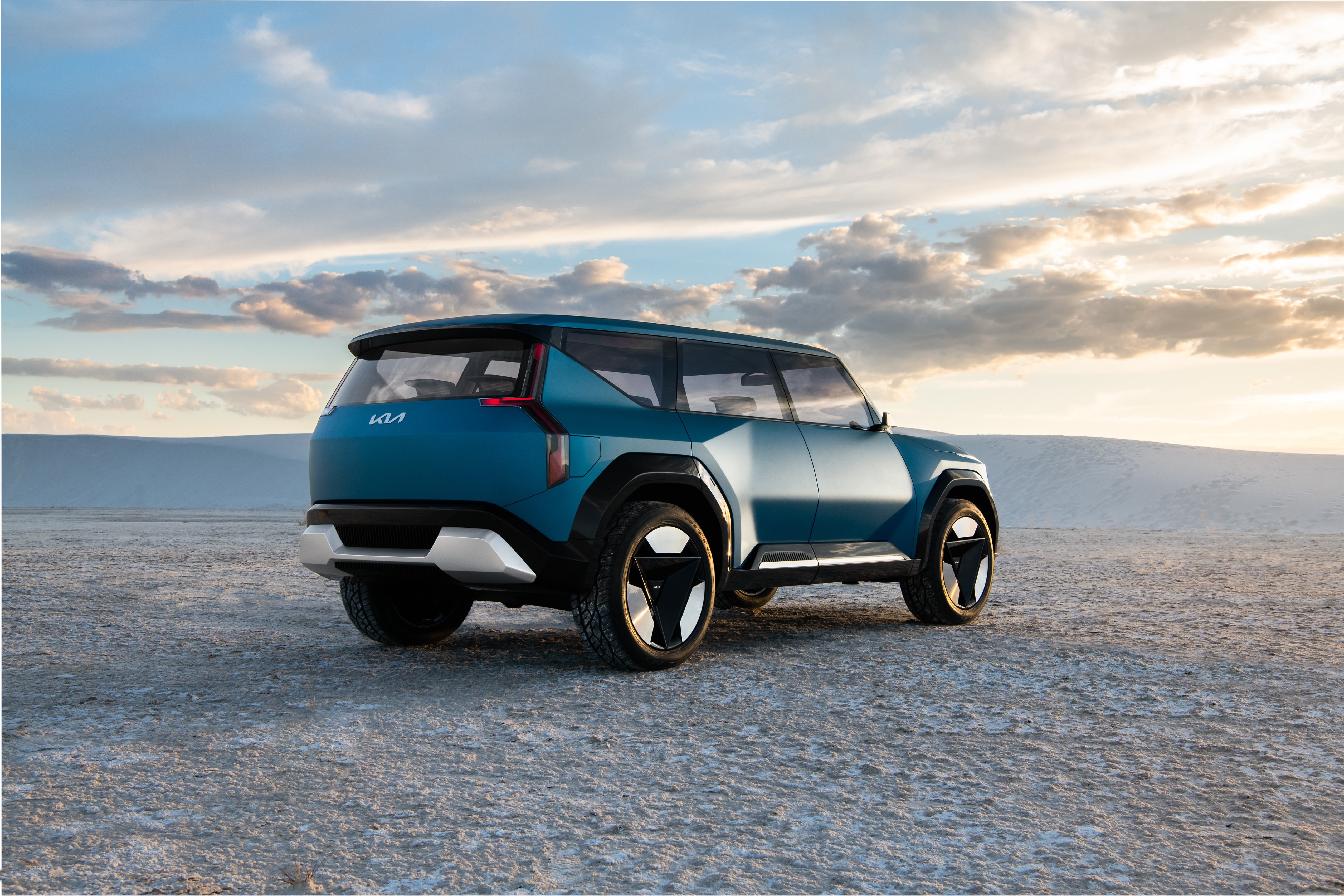 3 Crazy Game-Changing Electric SUVs launching in 2024! - Team Car Delight