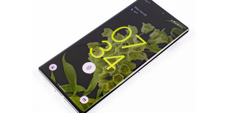 Google updates Pixel 6 fingerprint reader confirms slow 23 W charging – Ars Technica