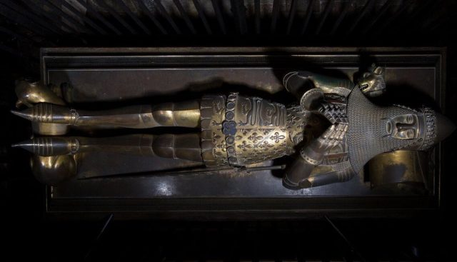 Vue Aérienne De L’effigie Du Prince Noir, Alias Édouard De Woodstock, Dans La Cathédrale De Canterbury.