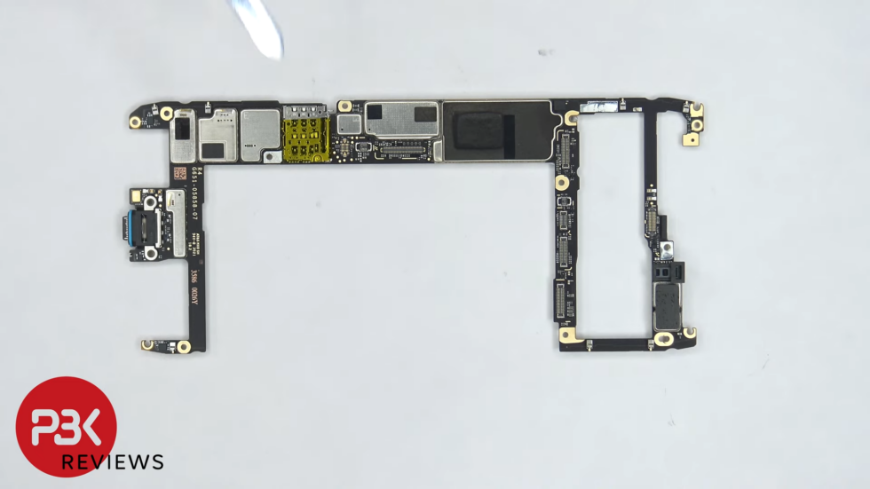 The Pixel 6 Pro motherboard. That soldered-on USB-C port will be tough to swap out. 