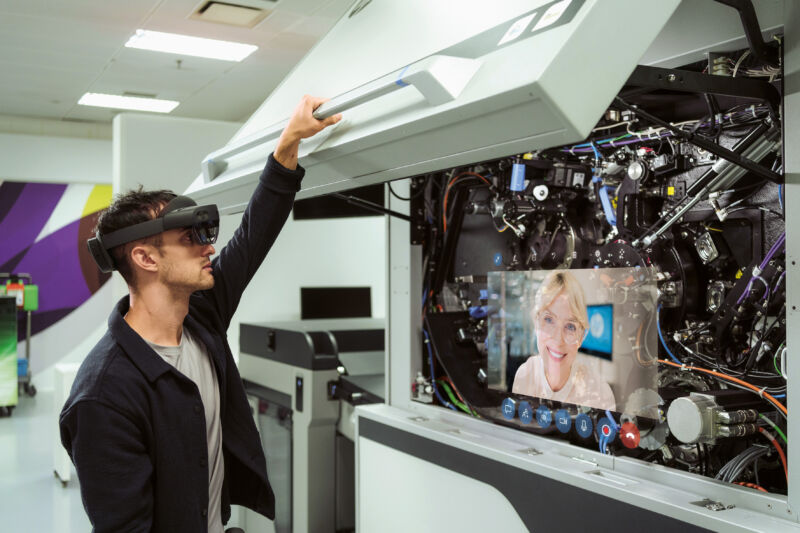 HP claims that using the mixed reality service will ultimately save time. 