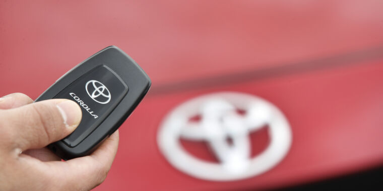 Toyota owners have to pay /mo to keep using their key fob for remote start