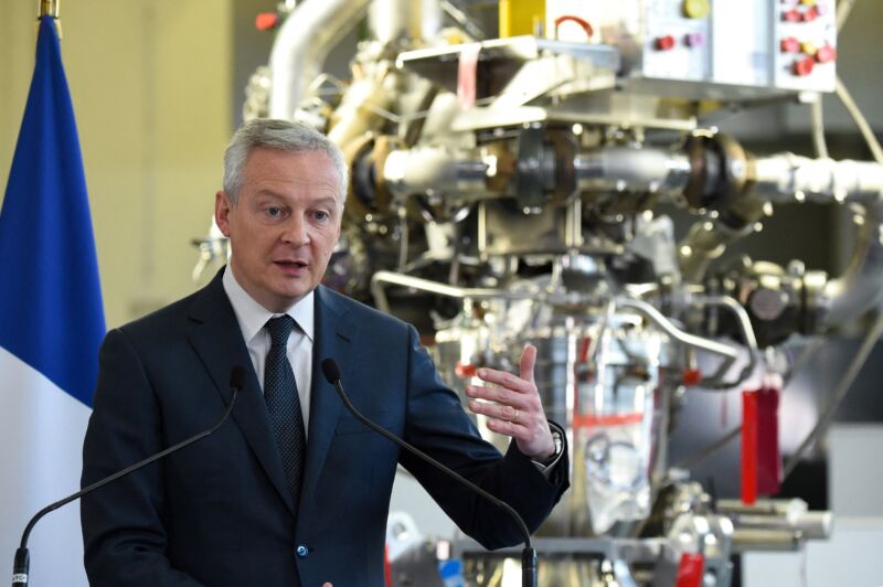 French Finance Minister Bruno Le Maire speaks during a visit to the aerospace company ArianeGroup in Vernon, northern France, on December 6, 2021.