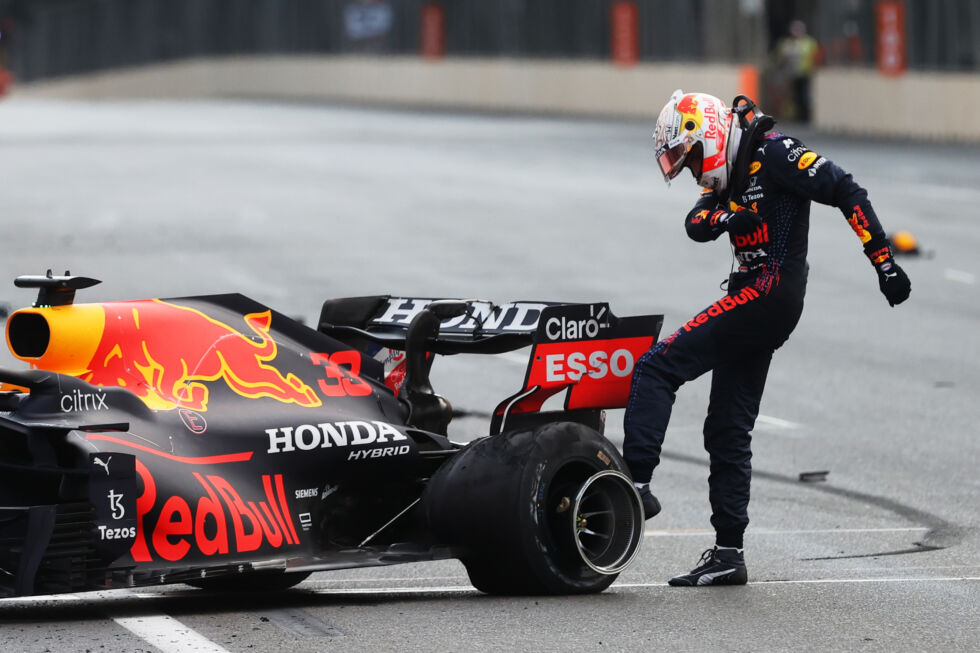 Max Verstappen makes his tire aware of his frustration after it failed and cost him a race win in Azerbaijan this year. It was the second catastrophic tire failure of the race.