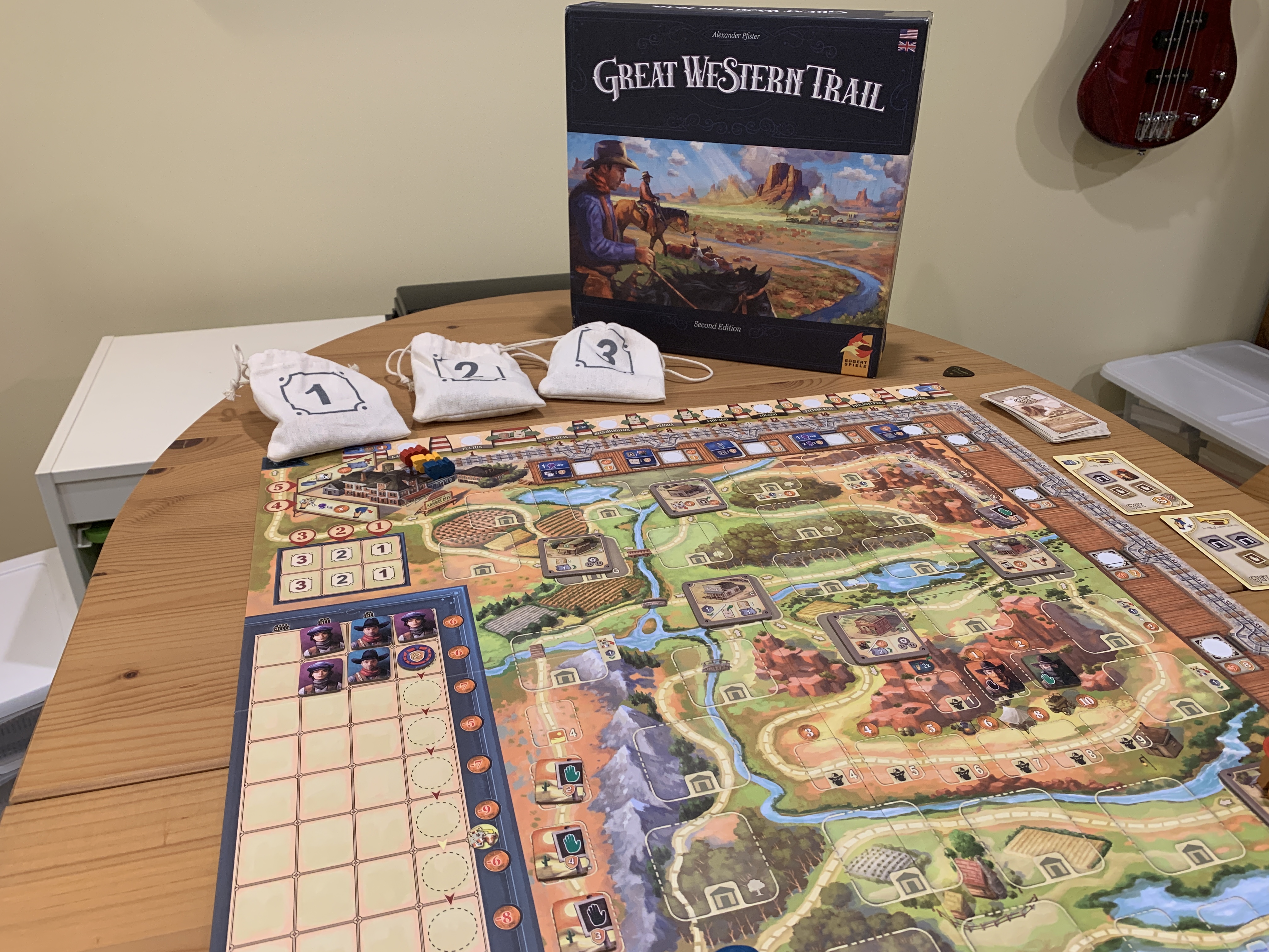 How to play trail board game 