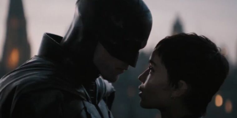 Sparks fly between Caped Crusader and Catwoman in latest The Batman trailer thumbnail