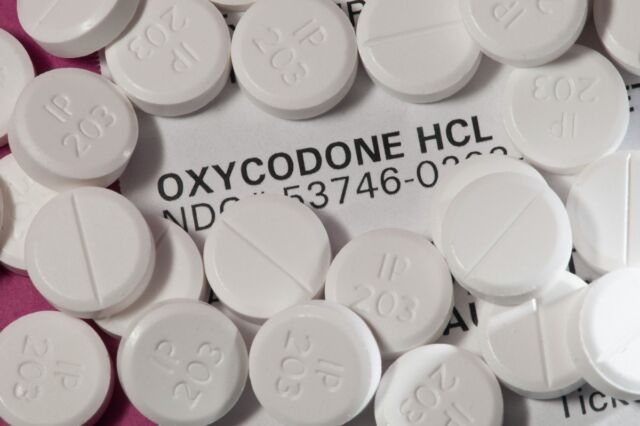 Oxycodone is a narcotic pain reliever. 