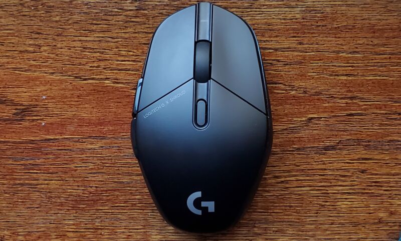 Souris gaming sans fil Logitech G303 Shroud Edition - LIGHTSPEED