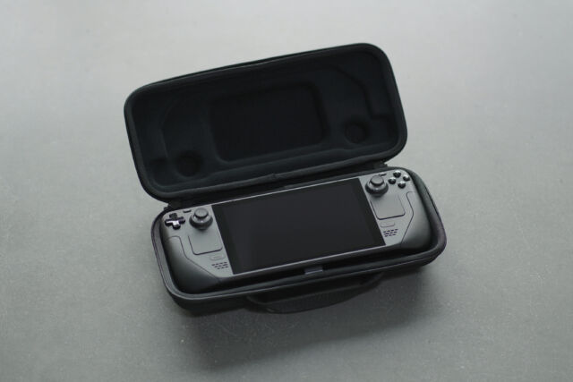 The final carrying case for low-end models, containing a near-final 