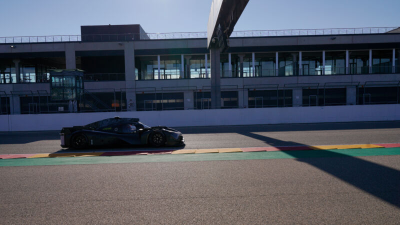 Photo nouveau logo Peugeot 9X8 Hypercar prototype (2021) - Photos