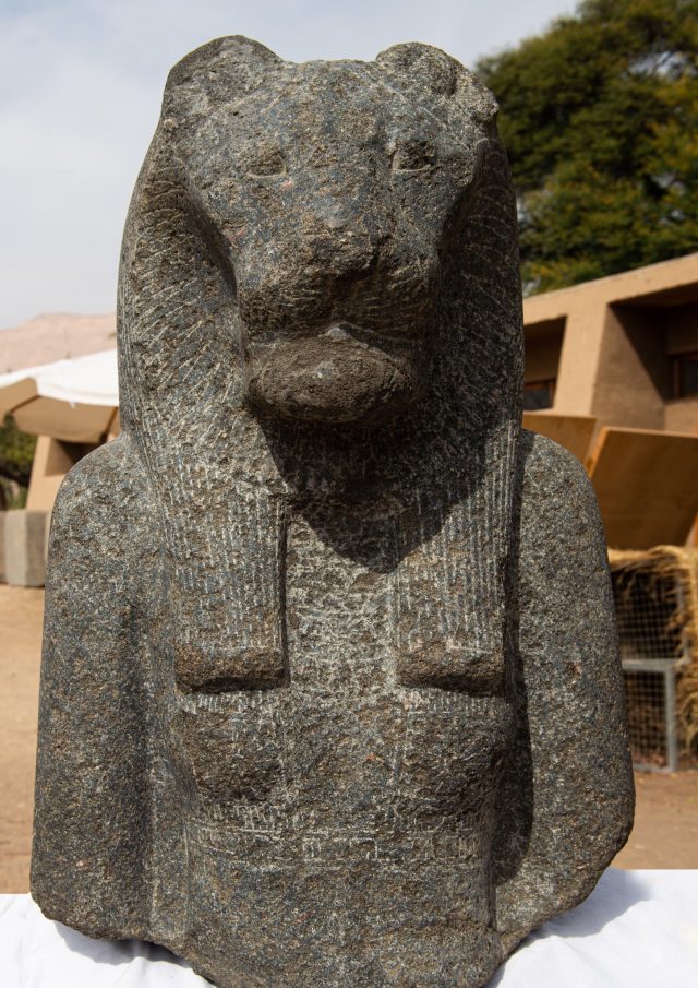 sekhmet-statue-2-640x905.jpg