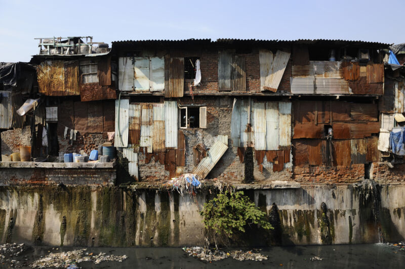 Image of slum housing.