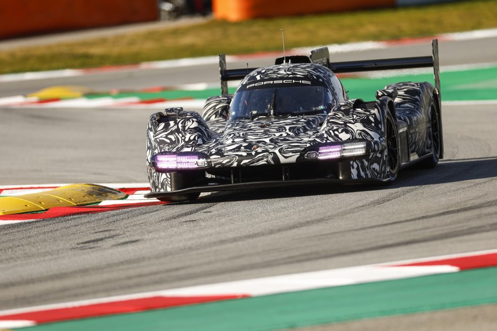 Porsche completes its first LMDh track test in Spain - Ars Technica