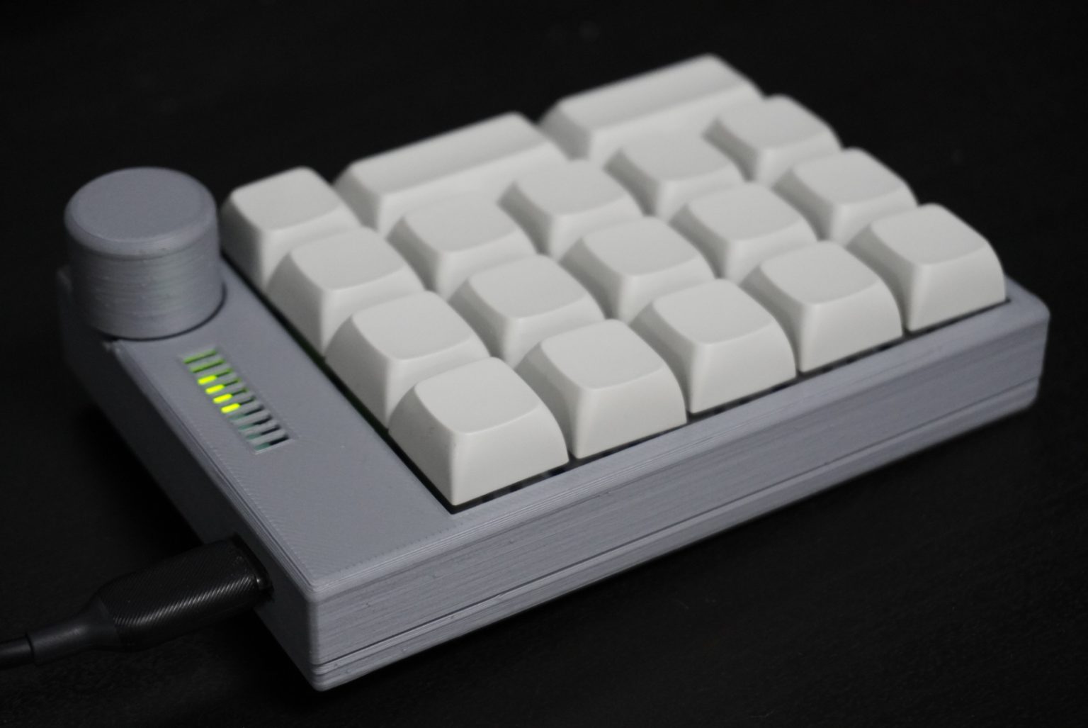 DIY mechanical keyboard switch lets you set its actuation point - Ars ...