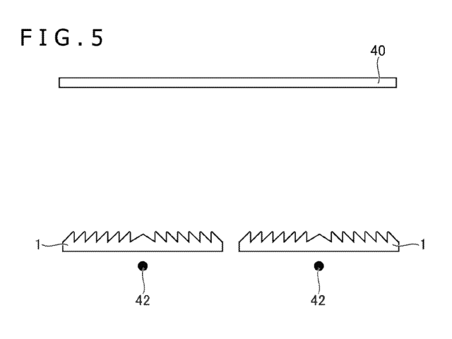 A diagram showing the relative position of the eyes (42), lenses (1), and display (40) in a theoretical headset.