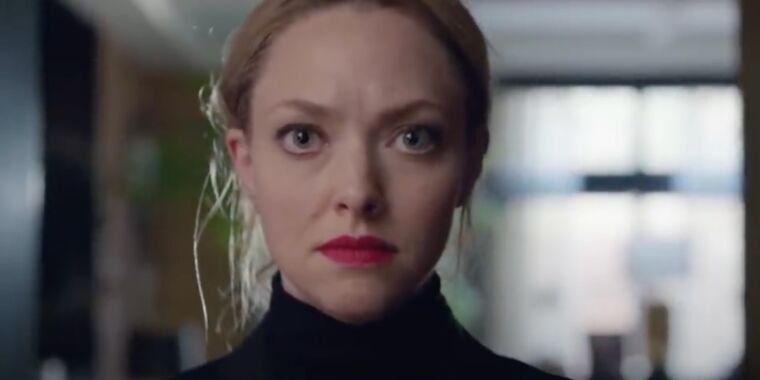 Amanda Seyfried makes a winsome Elizabeth Holmes in The Dropout trailer thumbnail