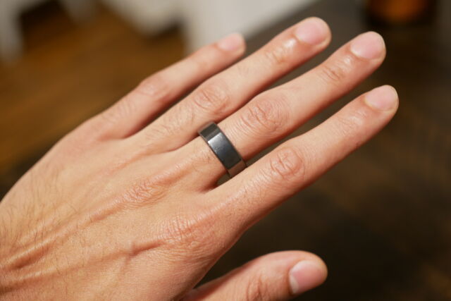 Oura's Ring is simple and stylish.
