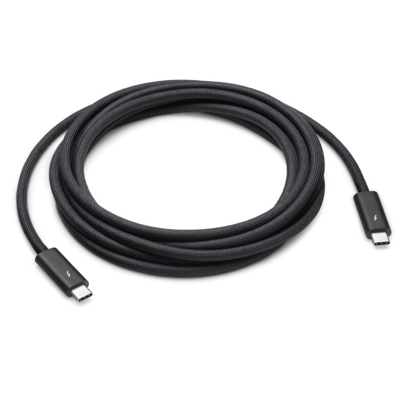 Apple Thunderbolt 4 Pro Cable. 