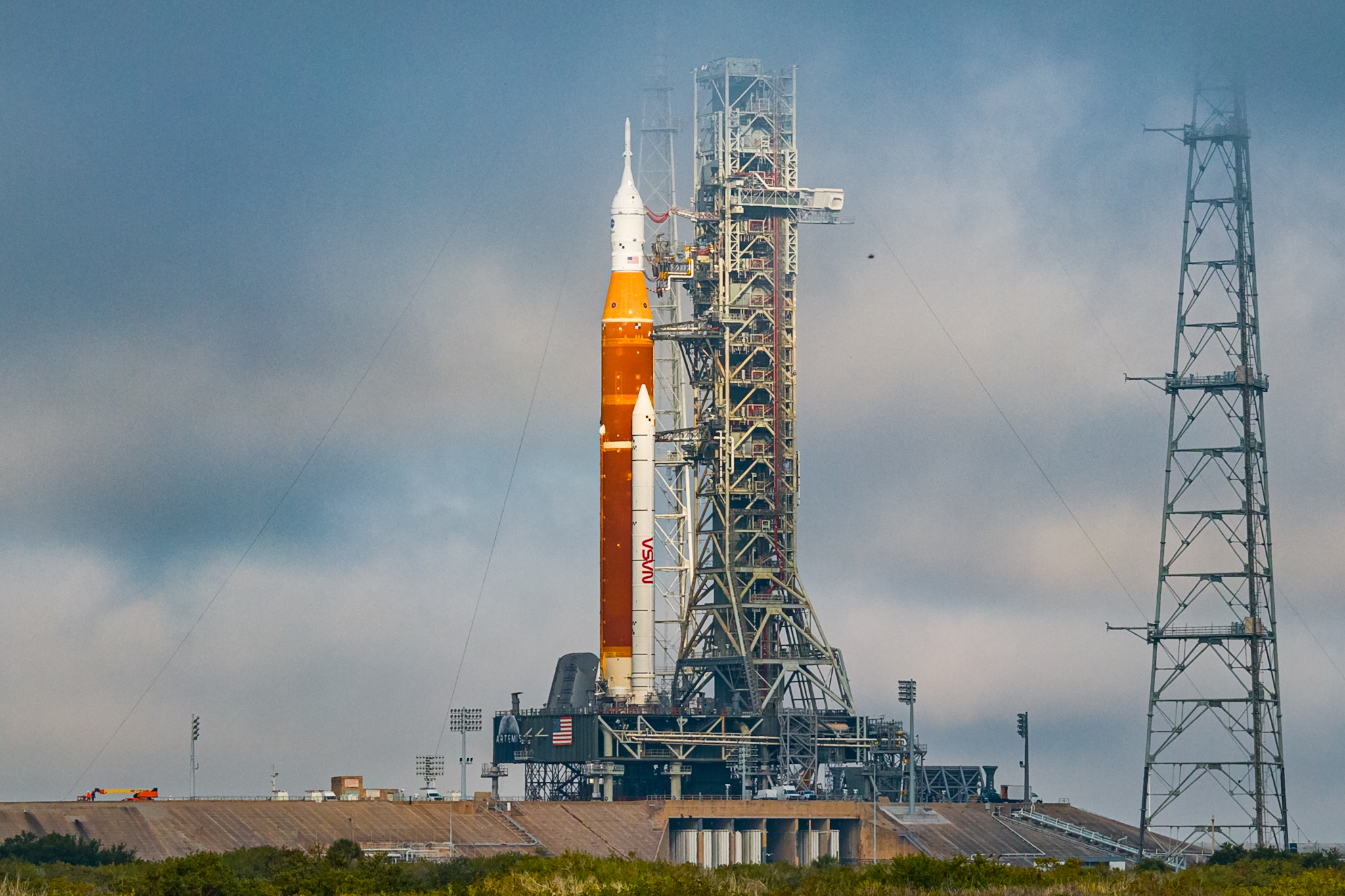 humor informal Ropa Rocket Report: At long last the SLS is ready, Alpha gets a launch date |  Ars Technica