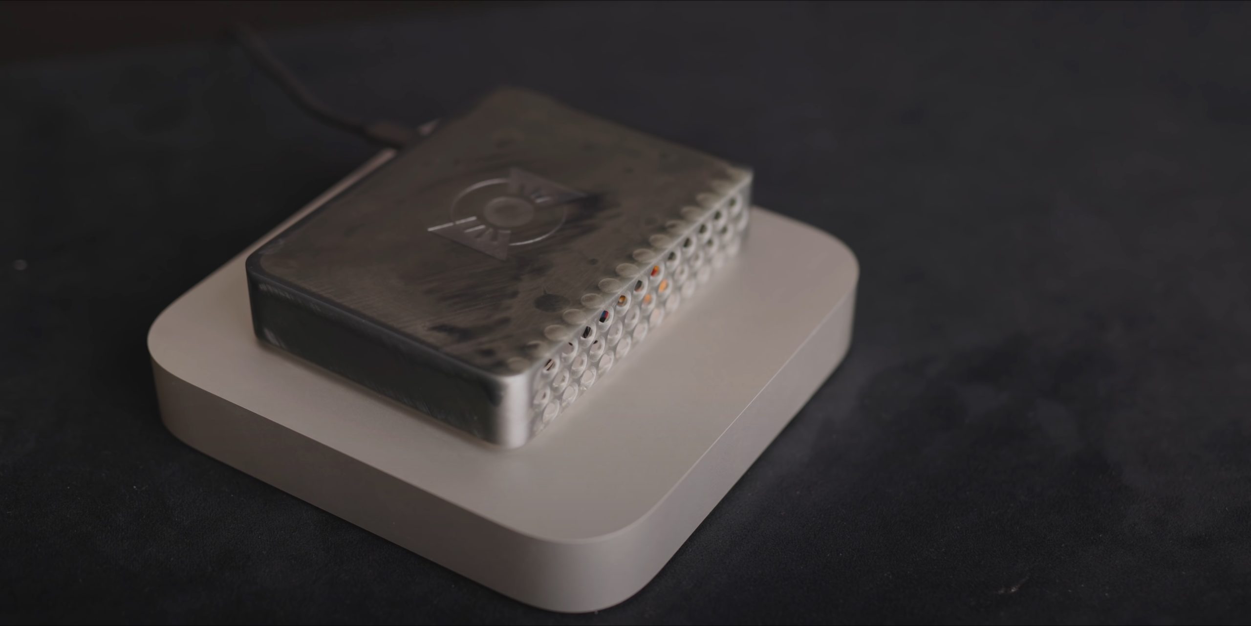 Honey, I shrunk the Mac: Enthusiast makes the Mac mini more mini