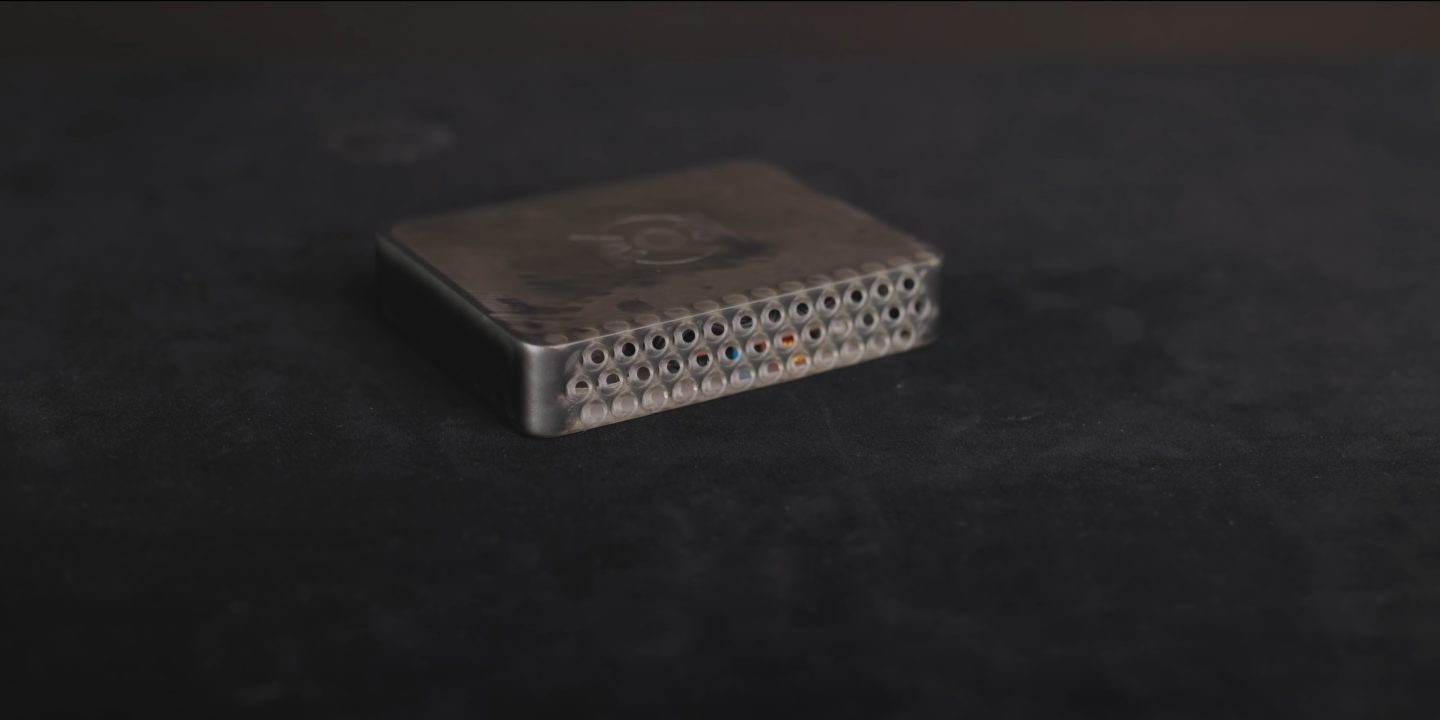 Honey, I shrunk the Mac: Enthusiast makes the Mac mini more mini - Ars ...