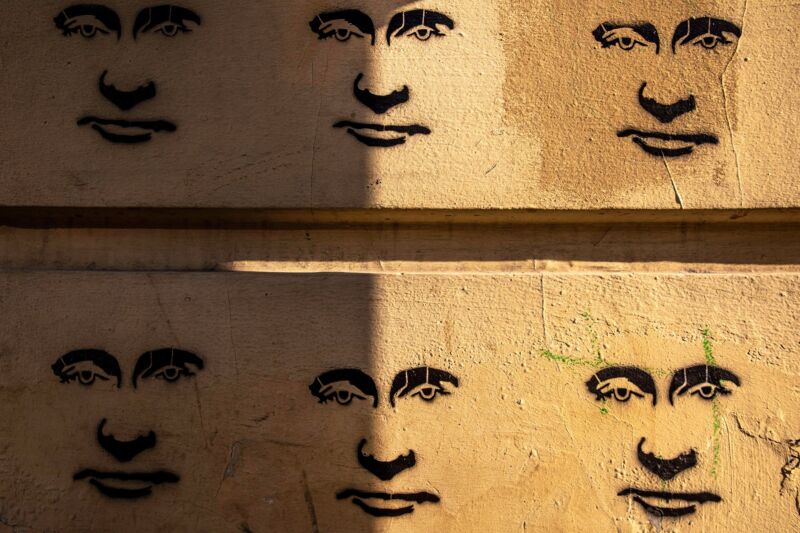 Activists are reaching Russians behind Putin’s propaganda wall