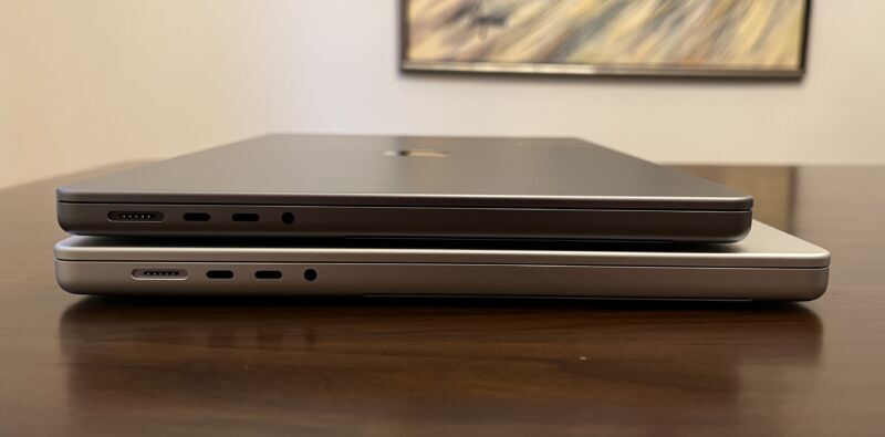 MacBook Air M2 vs. MacBook Pro M2