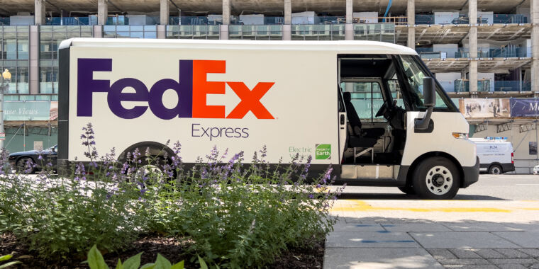 Our first impressions after driving FedEx’s new electric delivery van – Ars Technica