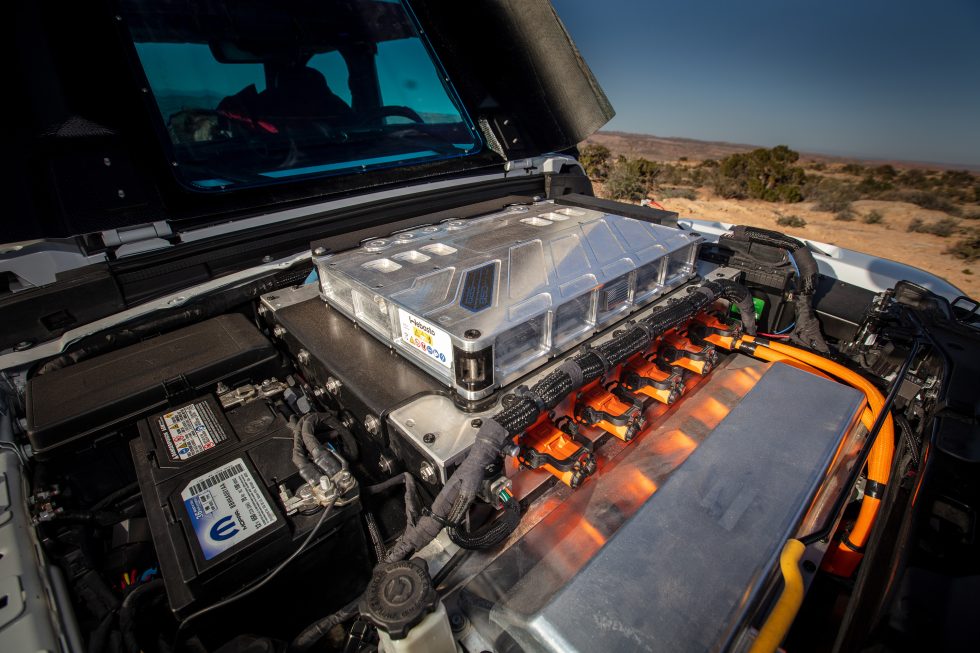 Driving the Jeep an electric concept with a manual transmission Ars Technica