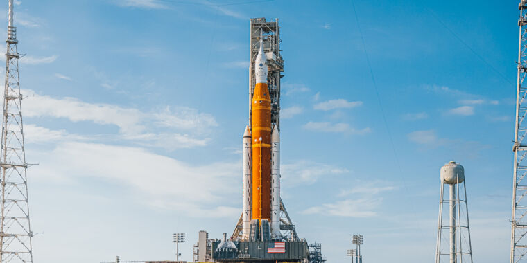 NASA aims to launch the SLS rocket in just 2 months thumbnail