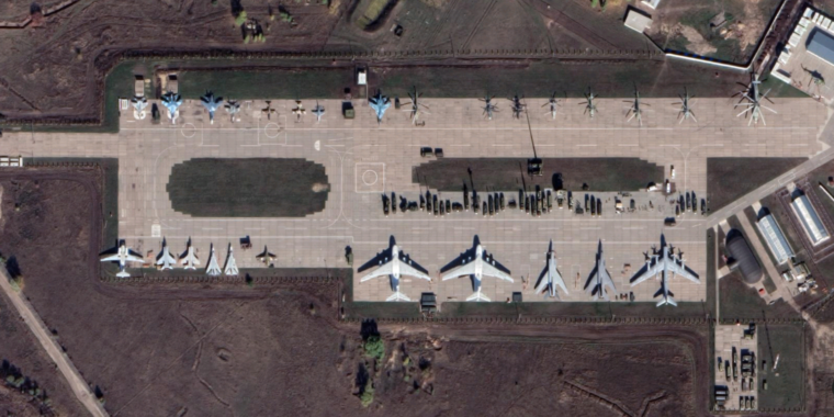 Russia’s military is on full display in Google Maps satellite view [Updated]