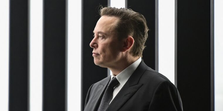 photo of Tesla asks shareholders to approve Texas move and restore Elon Musk’s $56B pay image