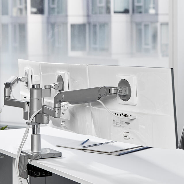 Humanscale claims production of its monitor arms has a positive impact on the environment. 